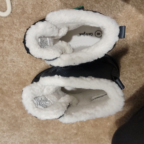 Toddler's snow boots - Picture 3 of 3